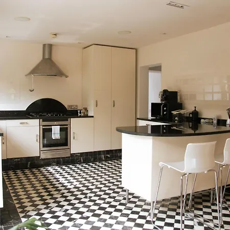 Guestready - Epitome Of Luxury Near Shankill Beach 3* Dublin