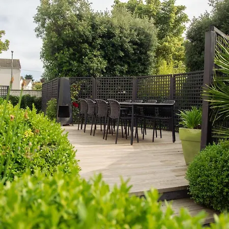Gasthuis Guestready - Epitome Of Luxury Near Shankill Beach